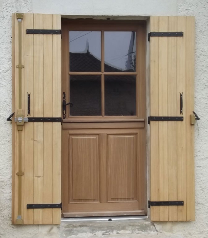 porte en bois